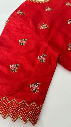 Red Blouse Design, Banarasi Blouse, Blouse Works, Maggam Works, Simple Blouse Designs, Hand Work Blouse, Maggam Work Blouses, Maggam Work Blouse Designs