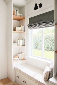 They will only look built in. Design Ložnic, Window Seat Design, Eclectic Interior Design, Bedroom Windows, Residential Interior Design, Eclectic Interior, Best Interior Design, Book Shelf, Window Seat