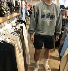 Mens Pacsun Outfits, Simple Summer Outfits For Guys, Men’s Outfit Asthetic, Brandy Melville Guys, Petite Guys Outfit, Basic Guy Outfits Aesthetic, Lululemon Guys Outfits, Basic Outfits Guys, Guys Comfy Outfits