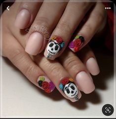 Catrina Nails Design, Day Of The Dead Nail Art, Dia De Los Muertos Nail Ideas, Catrina Nails, 3d Halloween Nails, Sugar Skull Nail Art, Day Of The Dead Nails, Nails Mexican, Sugar Skull Nails