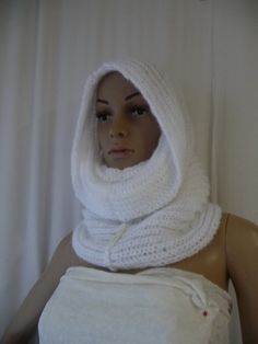 snood, neckband / scarf, can be worn / turned into a hood according to his choice handmade knitting acrylic thread imitating the mohair very soft with a thread to the touch which gives it a pleasant swelling. Unique piece Snow white colour composition: white horse wool - -acrylic that gives it a mohair touch dimensions: height 52 cm closed width 62 cm Made in France : Creation/realization "jacquote-tricote" easy maintenance, washing at 20o - A precise wool care sheet will be attached to the orde Knitted Snood, Colour Composition, Knitted Necklace, Scarf Handmade, Handmade Knit, Hooded Scarf, White Horse, White Colour, Handmade Knitting