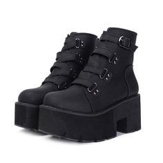 Techwear Boots, Styl Goth, Boots Fall Ankle, Gothic Boots, Black Lace Up Boots, Dr Shoes, Black Platform Boots, Buckle Boots, Platform Ankle Boots