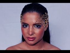 Gold Leaf Makeup, Makeup With Gold, Light Spray Tan, Leaf Makeup, Goddess Makeup, Hair Paste, Dress Up Party, Oc Stuff, Grecian Goddess