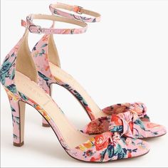 Heels Flowers, High Heels Classy, Spring Heels, Liberty Floral, Floral Heels, Strappy High Heels, Heels Classy, Fashion Heels, Womens Sandals Flat