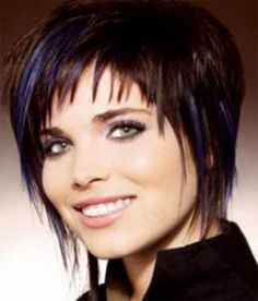 Joan Jett Hair, Wedge Haircut, Short Hair Waves, Modern Short Hairstyles, Short Choppy Haircuts, Medium Shag Haircuts, Asymmetrical Haircut, Hair Cuts For Women