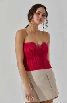 Strapless sweater tube Wire structure through top of bust Ribbed fabrication throughout Dry clean only 79% Cotton, 20% Nylon, 1% Elastane Style# ACT18147 Wire Structure, Dry Clean Only, S Models, Tube Top, Sweaters & Cardigans, Fitness Models, Dry Clean, Off White, Fabric