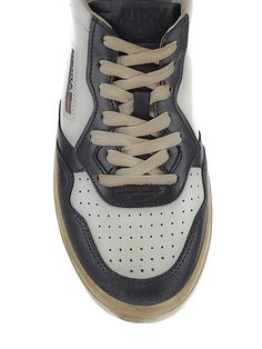 100% COW LEATHER Sporty Lace-up Sneakers With Leather Lining, White Casual Sneakers With Leather Lining, Casual White Sneakers With Leather Lining, Autry Sneakers, Vintage Sneakers, Prada Leather, Gorgeous Bags, Engineered Garments, Card Holder Leather