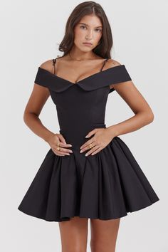 Elida Black Mini Dress | Dress In Beauty Off The Shoulder Short Dress, Frill Mini Dress, Black Off Shoulder, Backless Mini Dress, Mini Dresses For Women, Dress Spaghetti, Types Of Skirts, Mini Black Dress, Short Dress