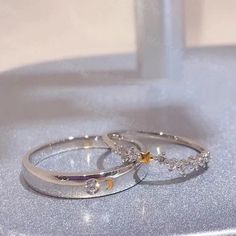 قلادات متدلية, Moon And Star Ring, Smink Inspiration, Couple Ring, Magical Jewelry, Jewelry Accessories Ideas