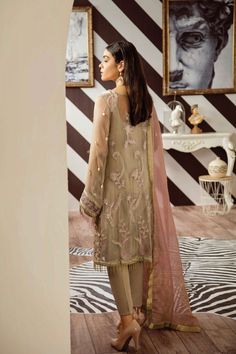 Designer Salwar kameez | Designer Punjab Suits | Pakistani Salwar Kameez Embroidered Chiffon Kurta For Eid, Chiffon Lawn Suit With Sheer Dupatta And Long Sleeves, Long Sleeve Chiffon Lawn Suit With Sheer Dupatta, Eid Lawn Suit With Sheer Dupatta In Chiffon, Eid Lawn Suit With Resham Embroidery In Chiffon, Long Sleeve Chiffon Salwar Kameez With Resham Embroidery, Eid Chiffon Lawn Suit With Resham Embroidery, Chiffon Traditional Wear With Resham Embroidery For Eid, Eid Chiffon Unstitched Suit With Resham Embroidery