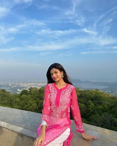 Pink Kurti Aesthetic, Transparent Kurti, Transparent Embroidery, 90s Bollywood Actress, Beautiful Kurti, Pink Kurti, Embroidery Kurta, Desi Fits, Fashion Tumblr