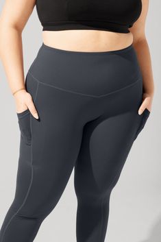 Just when you thought that the perfect legging didn’t exist… Enter: the Supersculpt™ Legging. Designed to flatter your figure, this legging features a waist-sculpting high-waisted cut, a seam-free anti-cameltoe front panel, and a V-shaped booty lifting back seam. Made with brushed Buttersmooth fabric on the inside and outside, this legging is soft to the touch and available in multiple inseams to guarantee your fit is flawless. Your (and our) fav feature? Sleek and discreet pockets! Free Front, Perfect Leggings, Mocha Color, Leggings With Pockets, Skin Discoloration, Best Leggings, Squat Proof, Cleanser And Toner, Black Fits