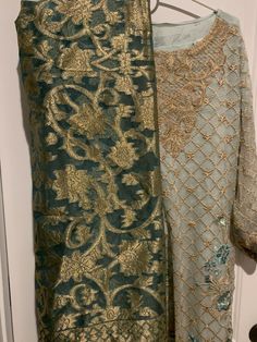 Shalwar Kameez Pakistani, Net Lehenga, Shalwar Kameez, Pretty Dress, Designer Dress, Designer Wedding, Indian Designer, Indian Design, Wedding Designs