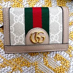 Pristine Condition! Guaranteed Authentic Gucci Bag, Bag Lady, Gucci, Wallet, Women Shopping, Color