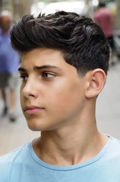 20 Ideas for School Haircuts for Men in 2024 - GentsOsprey Hairstyles For School Boy, Hairstyles For Teenage Guys, Teen Haircuts, Teen Boy Haircut, Cool Boys Haircuts, Teenage Hairstyles, Teenage Guys