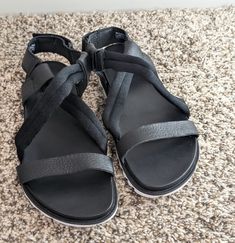 These Shoes Are Nwot In Excellent Condition. Please See All The Photos. All Items Come From A Smoke Free Home And Will Be Shipped The Next Day For Speedy Delivery. Our Goal Is 100% Customer Satisfaction. Please Reach Out With Any Questions. A01080 Black Synthetic Slingback Sport Sandals, Black Slingback Sport Sandals, Black Sport Sandals With Adjustable Strap For Spring, Black Slingback Sport Sandals With Adjustable Strap, Black Leather Sport Sandals With Strap, Comfortable Black Synthetic Slingback Sandals, Black Leather Strap Sport Sandals, Black Strappy Sport Sandals For The Beach, Casual Black Synthetic Slingback Sandals