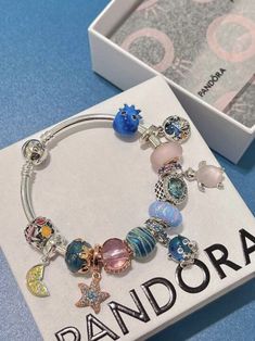 pandora bracelet aesthetic Pandora Bracelet Aesthetic, Pandora Bracelet Charms Ideas, Bracelet Aesthetic, Girly Bracelets, Pandora Bracelet Designs, Pandora Jewelry Charms, Charms Pandora, Wrist Jewelry, Jewelry Accessories Ideas