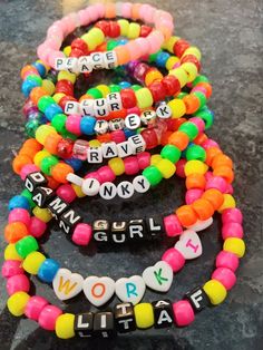 Rave Kandi, Kandi Inspo, Diy Kandi Bracelets, Pony Bead Bracelets, Diy Kandi, Candy Bracelet, Kandi Kid, Kandi Ideas, Kandi Cuff