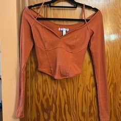 Nwot Urban Outfitters Top Orange Size Small Off Shoulder Sleeves With Straps Very Flattering Neckline I Bought A Small And Medium In This Top And Just Don’t Like The Way My Shoulders Look In Either, Black Medium Also Posted In My Closet :) Trendy Orange Crop Top For Fall, Casual Orange Crop Top For Fall, Urban Outfitters Orange Tops For Fall, Trendy Orange Tops From Urban Outfitters, Trendy Orange Urban Outfitters Top, Meredith And Christina, Urban Outfitters Sweatshirt, Urban Outfitters Shirt, Off Shoulder Sleeves