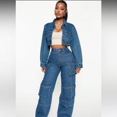 Fashion Nova Cropped Denim Jacket Cropped Denim Jacket Outfit, Looks Hip Hop, Fashion Nova Outfits, Effortlessly Chic Outfits, Fashion Nova Models, Looks Black, Easy Trendy Outfits, Stunning Outfits