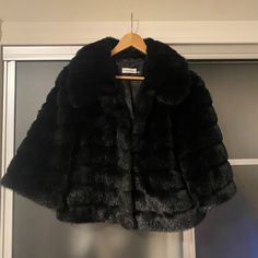 Calvin Kline Faux Fur Coat Small, Nwot, 3/4 Length Bell Sleeves, 3 Eye & Hook Closure. Nonsmoking Home No Pets Chic Calvin Klein Black Outerwear, Chic Black Calvin Klein Outerwear, Black 3/4 Sleeve Outerwear For Fall, Chic 3/4 Sleeve Winter Outerwear, Eye Hook, Calvin Klein Black, Faux Fur Coat, Womens Calvin Klein, Bell Sleeves