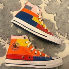 Converse, Unisex. Size: M/4 - W/6 , Casual, Boots Multicolor High-top Sneakers, Blue Color Block High-top Sneakers, Retro Multicolor Lace-up High-top Sneakers, Spring Orange High-top Sneakers With Round Toe, Retro Multicolor High-top Sneakers, Colorful Vibrant Sneakers With Round Toe, Multicolor High-top Sneakers For Spring, Orange Color Block Sneakers With Round Toe, Colorful Vibrant Round Toe Sneakers