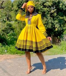 Clipkulture | 8 Xhosa Umbhaco Styles That Should be In Your Wardrobe Xhosa Attire Traditional Dresses, Xhosa Attire For Ladies, Xhosa Dresses, Xhosa Traditional Dresses, Xhosa Wedding, Xhosa Traditional Attire, Xhosa Attire