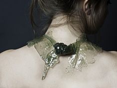 Homebuildlife: Pieces for the Body by Gaetano Pesce Eco Jewelry, Behind Ear Tattoo, Blur, Her Style, Crochet Necklace, The Body, Art Design, Arts And Crafts, Tattoos