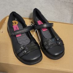 Girls Shoes Mary Jane Style Black Size 12 New Without Tags Mary Janes, Girls Shoes, Kids Shoes, Black Shoes, Dress Shoes, Kids Shop, Black, Color