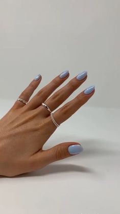 Simple Nails September, Simple No Chip Nails, Cool Light Blue Nails, Short Oval Dip Nails Fall, Simple Detail Nails, Post Breakup Nails, Nails Inspiration September, Oval Gel Nails Summer, Nails To Go With A Blue Dress