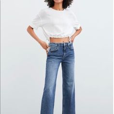 Brand New Size Medium Casual Cropped Blouse By Zara, Zara Casual Cropped Blouse, Zara V-neck Casual Tops, Elegant Zara V-neck Crop Top, Blue Button-up Zara Tops, Zara V-neck Linen Tops, Zara White V-neck Crop Top, Zara Tank Top, Zara Bodysuit