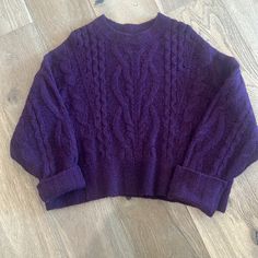 Soft Purple Crop Sweater. Never Worn. Purple Crochet Sweater, Purple Knit Sweater, Lilac Sweater, Ripped Sweater, Purple Crochet, Soft Purple, Banana Republic Sweater, Crop Sweater, Purple Sweater