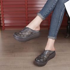 DESCRIPTION Women Shoes Main Material: CowhideHeel Type: FlatUpper /Sole Material: Cow Leather /Rubber SoleHeel Height: High ( 8 cm)Closure Type: Back Zipper Size:35-40 Click:Shoes size Chart Size Length Cm Inch 35 22.50 8.86'' 36 23.00 9.06'' 37 23.50 9.25'' 38 24.00 9.45'' 39 24.50 9.65'' 40 25.00 9.84'' SHIPPING   W Casual Brown Platform Slippers With Wedge Heel, Casual Wedge Sandals With Thick Bottom And Round Toe, Casual Wedge Sandals With Thick Bottom, Casual Round Toe Platform Wedge Sandals, Casual Wedge Heel Platform Clogs, Casual Platform Clogs With Wedge Heel, Wedge Slippers, Sandals Wedge, Chunky Heels Sandals