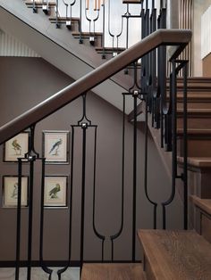 Кованые перила с элементами из нержавеющей стали Metal Railing Staircase, Stairs Railing Design, Railings For Stairs, Metal Stair Railing, Stairs Railing, Railing Designs, Metal Railing