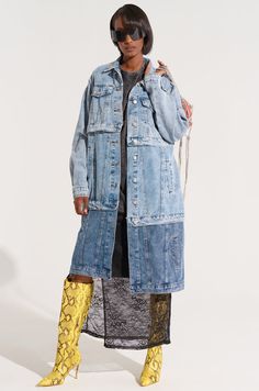 PULL UP LAYERED TRENCH Jean Jacket Design, Ugly Fashion, Statement Jacket, Denim Inspiration, Crazy Outfits, Fall Fit, Fabulous Fall, Style Mistakes, Jacket Design