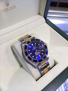 Rolex Blue, Mens Rolex, Stainless Steel Rolex, Watches Rolex, Amazing Watches, Swiss Watch, Expensive Watches, Rolex Men