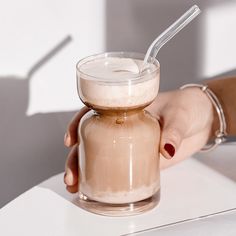 Holiday Gifts Hourglass Coffee Glass Cup  Dessert Milk Bar Iced Latte Aesthetic Utensils, Glass Cup With Straw, Hourglass Design, Aesthetic Foods, Summer Tumbler, Coffee Wine, Danish Pastel, Cream Desserts, Ice Cream Desserts