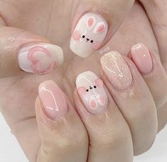 Cute Bunny Nail Designs, Nail Bunny Design, Short Bunny Nails, Kawaii Nail Art Designs, Nails Bunny Design, Cute Bunny Nail Art, Cute Japanese Nail Art, Japanese Nail Designs Simple, Pink Bunny Nails