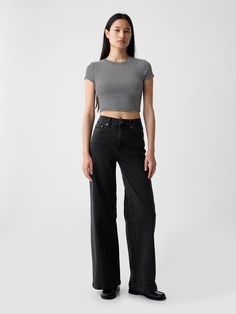 Fit: Fitted in the waist & hips with a full-length, relaxed wide leg.  This jean has a loose fit – High Waisted Wide Leg Jeans, Jeans Look, Non Stop, Men Boys, Pocket Jeans, High Rise Jeans, The Gap, Petite Size, Stretch Jeans