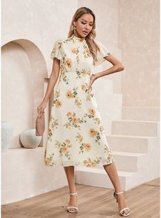 JJ's House No Floral Print Chiffon Midi High Neck Spring Summer A-line Yes Apricot S Height:5.7ft(174cm) Bust:33.5in(85cm) Waist:26in(66cm) Hips:36in(91cm) Dress. #JJ's House #No #FloralPrint #Chiffon #Midi #HighNeck #Spring #Summer #Aline #Yes #Apricot #S #Dress Spring A-line Chiffon Dress, Casual Fitted A-line Chiffon Dress, A-line Chiffon Dress For Garden Party, High Neck Dresses, House Shop, House No, Floral Print Chiffon, Chiffon Midi Dress, Print Chiffon