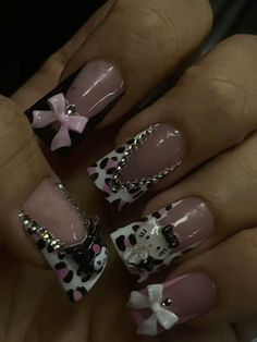 press ons 🙈 Cheetah Print Nails, Cute Nail Designs, Cheetah Print, Design Inspo, Cute Nails, Hello Kitty, Nail Designs, Kitty, Nails