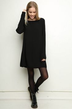 Black Travel Dress, Outfit Elegantes, Dresses Casual Winter, Black Dress Outfits, Casual Styles, Travel Dress, Winter Mode, Vestido Casual, Fashion 2017