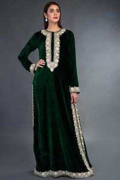 Emerald green long straight kurta with placement floral motif work. Comes with pants.
Components: 2
Fabric: Velvet,Pure Silk
Neckline: Round
Sleeve Length: Full
Color: Green
Embroidered
Straight kurta with side slits
Straight pants
Closure: Kurta: Front concealed hook placket - Aza Fashions Desi Party, Velvet Kurta, Dress Pakistani, Velvet Dress Designs, Kurta Set For Women, Wedding Indian, Mode Abaya, Party Clothes, Green Suit