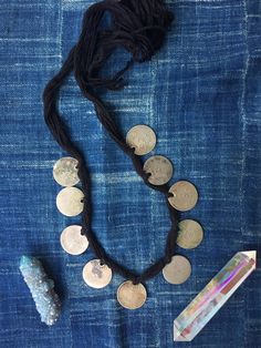 Bohemian Headpiece, African Necklace, Long Silver Necklace, Handmade Jewelry Diy, Coin Jewelry, Jewelry Boho, Floral Jewellery