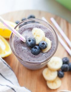 Easy Pre Workout Smoothie Smoothie For Energy, Blendjet Recipe, Warrior Babe, Pre Workout Smoothie, Protein Drink Recipes, Pre Workout Protein, Fruit Smoothie Recipes Healthy, Pea Protein Powder, Pre Workout Food