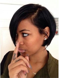 Pinterest Hairstyles, Bob Hairstyles For Black Women, Kort Bob, Makeup Tip, Short Bob Haircuts, Penteado Cabelo Curto, Black Hairstyles, Hairstyles For Black Women, Hair Crush