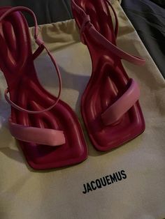 Pretty Heels, Shoes Heels Classy, Girly Shoes, Shoe Inspo, Aesthetic Shoes, Swag Shoes, Pretty Shoes, Dream Shoes, Shoe Obsession