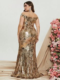 Product Code: FSWD0153P Embellishment: Sequin Fabric: 100% Polyester Back Style: Zipper Up Fully Lined: Yes Built-in Bra: Yes Available Color: Gold Stretch: Moderate Fits true to size Imported Model Information Height: 5' 3" Bust: 41'' Waist: 30.5“ Hips: 53” wearing US size 1X Blue Plus Size Dresses, Cocktail Dress Maternity, Sequin Mermaid Dress, Plus Size Lace Dress, Plus Size Sequin Dresses, Plus Size Maternity Dresses, Maternity Evening Dress, Maternity Bridesmaid Dresses, Tulle Bridesmaid Dress