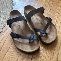 Birkenstock Mayari Sandal Black 39. Nearly Perfect Condition. Worn Maybe Twice But These Were A Size Too Small. Offers Are Welcome! Shoes Birkenstock, Birkenstock Black, Birkenstock Mayari, Birkenstock Shoes, Black Sandals, Women's Shoes Sandals, Birkenstock, Shoes Sandals, Women Shoes