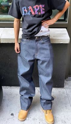 Sagging Pants Outfit, Timbs Outfits, Mens Streetwear Outfits, Sagging Pants, Insta Poses, Aesthetic Outfits Men, Black Men Street Fashion, Men Street Fashion